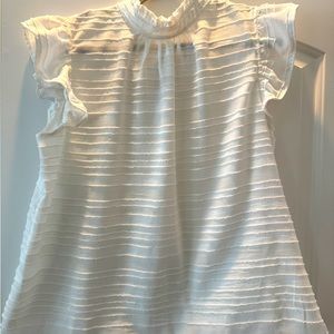 VOY Creamy White Ruffle Sleeve Tie Back